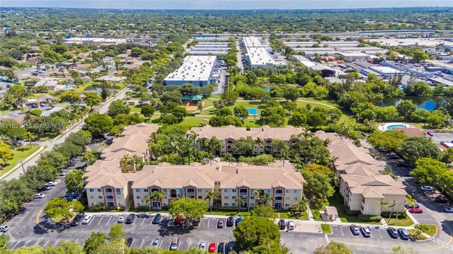 APT-217 - 7085 Nova Dr, Condo with 3 bedrooms, 2 bathrooms and null parking in Davie FL | Image 27