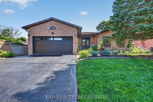 1146 Dunham St, Kingston, ON, K7P2L5 | Card Image