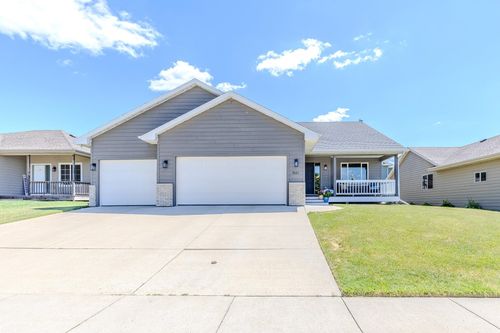 3621 Keokuk Ave, Spirit Lake, IA, 51360 | Card Image