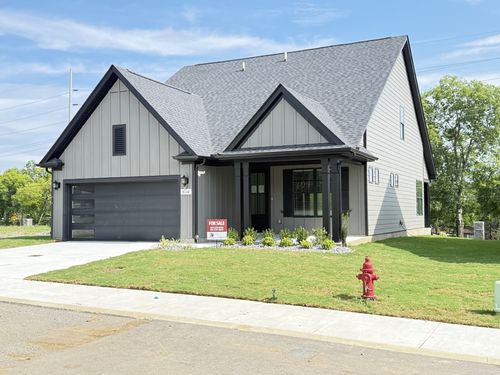 604 Gustaf Dr, Whites Creek, TN, 37189-4100 | Card Image