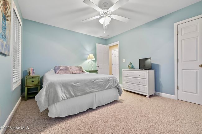 B - 537 Third Ave S, Condo with 4 bedrooms, 5 bathrooms and 1 parking in Kure Beach NC | Image 39
