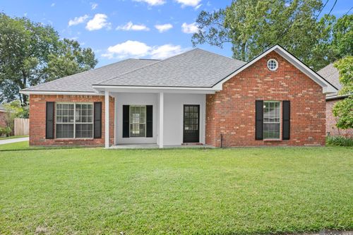 37423 S Park Ave, Prairieville, LA, 70769-4420 | Card Image