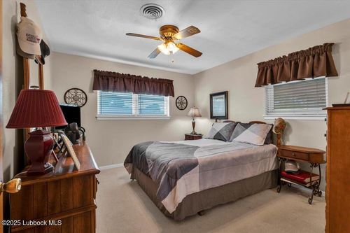 1405 3rd St, Plains, TX, 79355 | Card Image