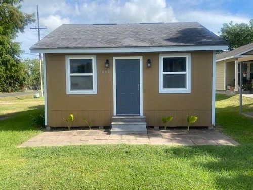 3440 Texas Ave, Texas City, TX, 77590-8025 | Card Image