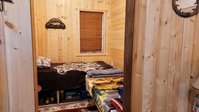 2nd bedroom | Image 17
