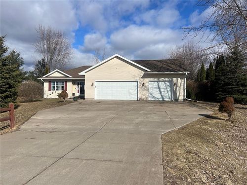 875 161st St, Hammond, WI, 54015-5061 | Card Image