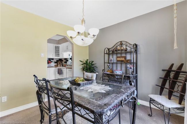 32 - 985 Limeridge Rd E, Townhouse with 3 bedrooms, 2 bathrooms and 2 parking in Hamilton ON | Image 21