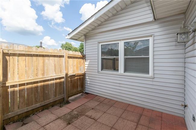 2080 Miracle Dr, Condo with 3 bedrooms, 2 bathrooms and null parking in Columbus IN | Image 21