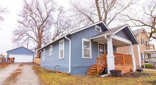 302 Cline St, Pleasant Hill, MO, 64080-1826 | Card Image