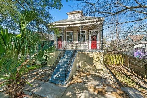 827 N Dorgenois St, New Orleans, LA, 70119-3401 | Card Image