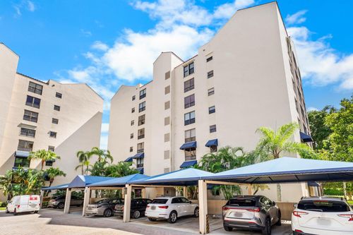 apt-301-7572 Regency Lake Dr, Boca Raton, FL, 33433-6975 | Card Image