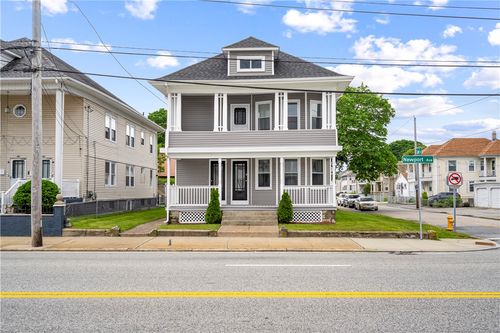 1362 Newport Ave, Pawtucket, RI, 02861-1853 | Card Image