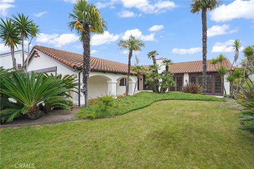 11 Clear Vista Dr, Rolling Hills Estates, CA, 90274-5433 | Card Image