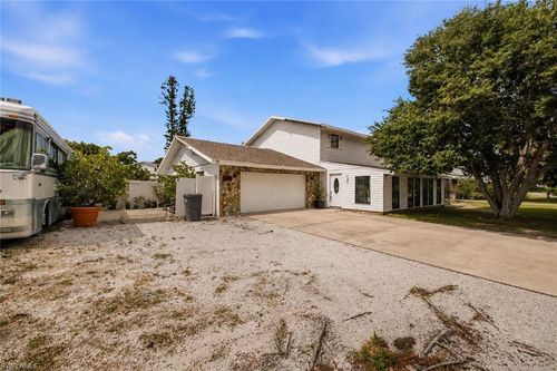 7418 16th Ave Nw, BRADENTON, FL, 34209-1158 | Card Image