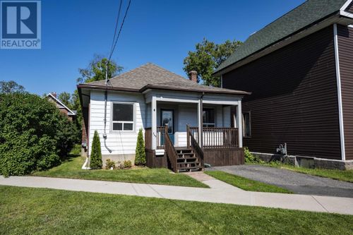 349 Norah St N, Thunder Bay, ON, P7C4H3 | Card Image