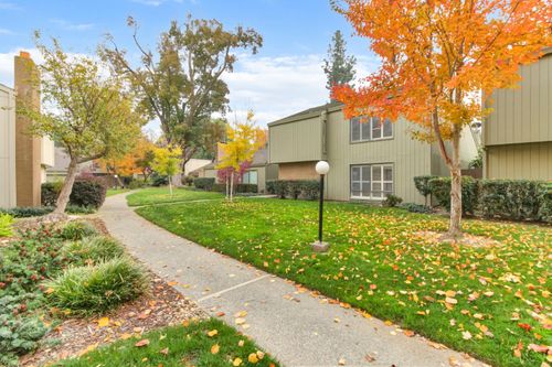 1108 Dunbarton Cir, Sacramento, CA, 95825-6823 | Card Image