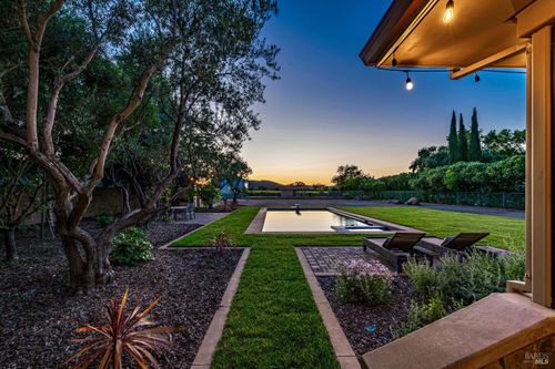466 Pratt Avenue, St. Helena, CA, 94574 | Card Image