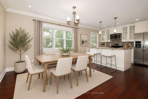 2-2665 Bloor St W, Etobicoke, ON, M8X1A4 | Card Image