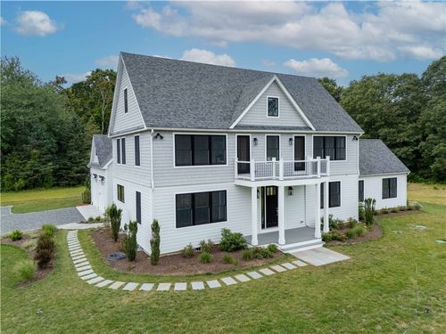 416 Bridgetown Rd, Saunderstown, RI, 02874-1400 | Card Image