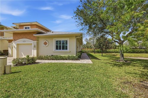 2619-2619 Langrove Lane Sw, Vero Beach, FL, 32962 | Card Image