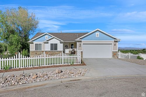 644 S 100 E, Willard, UT, 84340-4504 | Card Image