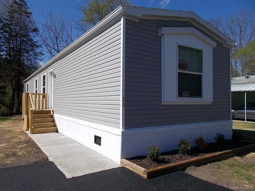 33 Tiger Lily Dr, Port Jervis, NY, 12771-5202 | Card Image