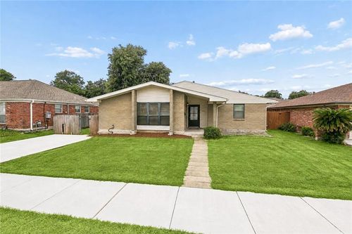 6513 Hastings St, Metairie, LA, 70003-3020 | Card Image