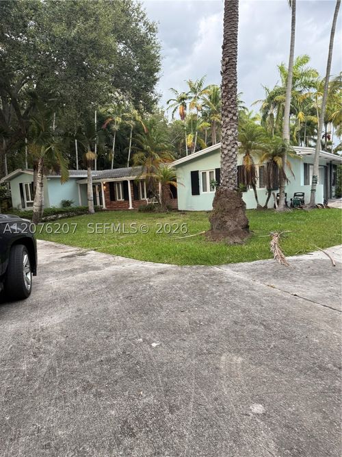 12121 Sw 60th Ct, Pinecrest, FL, 33156-5601 | Card Image