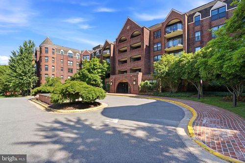 219-2100 Langston Blvd, ARLINGTON, VA, 22201-3555 | Card Image