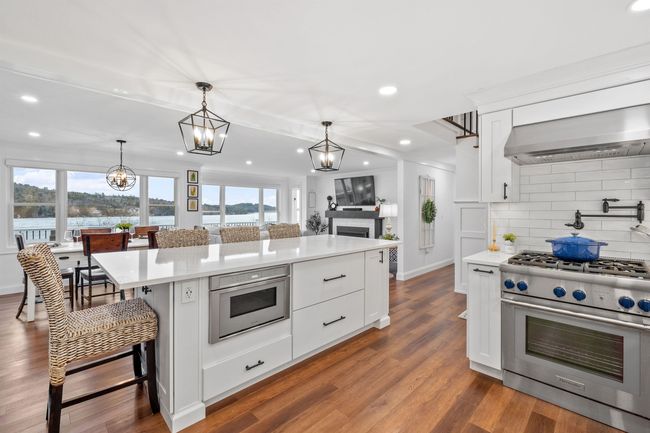 29 Grouse Hollow Rd, House other with 6 bedrooms, 5 bathrooms and null parking in Meredith NH | Image 17