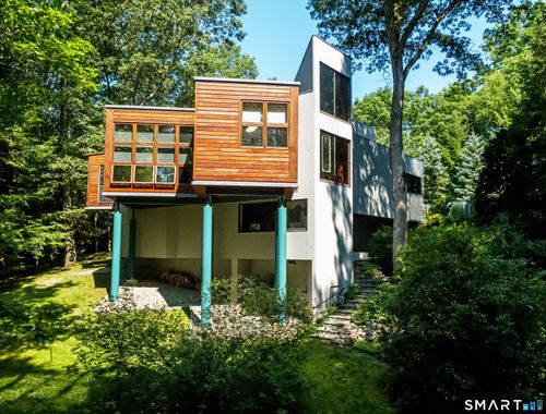 14 Codfish Ln, Weston, CT, 06883-2616 | Card Image