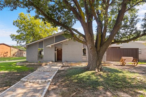 4006 Mayflower Dr, Garland, TX, 75043-3240 | Card Image