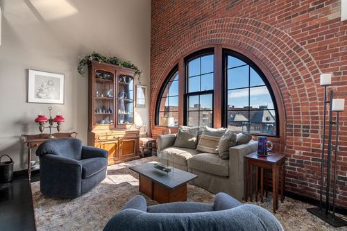 f611-1241-1255 Adams, Boston, MA, 02124 | Card Image