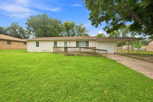 225 Belair St, El Dorado, KS, 67042 | Card Image