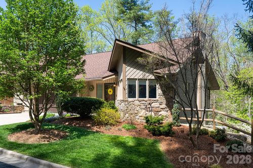 1002 Timber Ln, Asheville, NC, 28804-3938 | Card Image