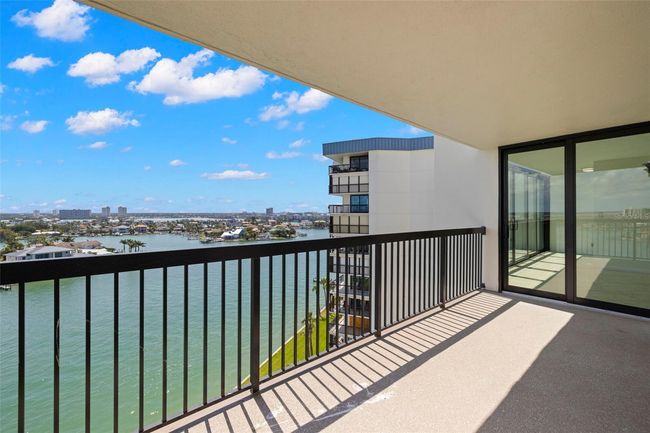 APT-1008 - 9425 Blind Pass Rd, Condo with 2 bedrooms, 2 bathrooms and null parking in ST PETE BEACH FL | Image 34