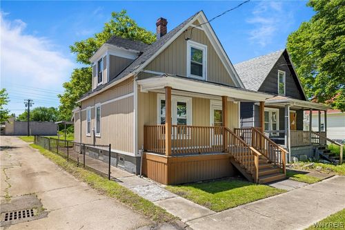 2323 Mackenna Avenue, Niagara Falls, NY, 14303 | Card Image