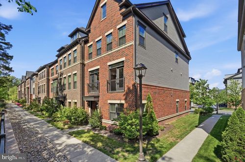 22353 Trailview Crossing Ter, ASHBURN, VA, 20148-7371 | Card Image