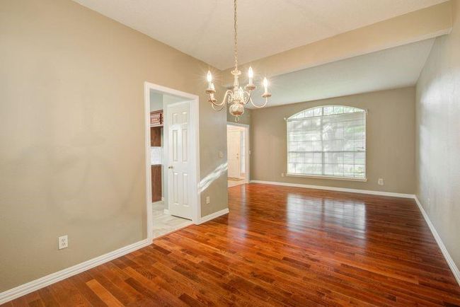 2917 Veva Dr, House other with 4 bedrooms, 3 bathrooms and 2 parking in Pearland TX | Image 12