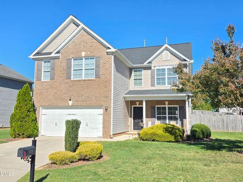 2729 Quail Oaks Dr, Greensboro, NC, 27405-2958 | Card Image
