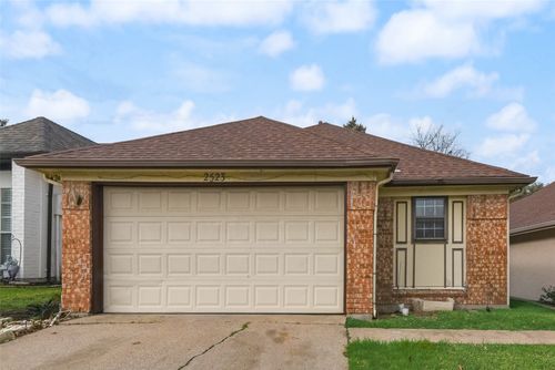 2523 Beverly Hills Ln, Mesquite, TX, 75150-1166 | Card Image