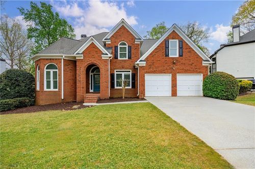 6010 Masters Club Dr, Suwanee, GA, 30024-3417 | Card Image