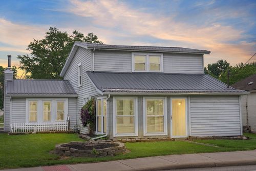 11007 Hebron Rd, Buckeye Lake, OH, 43008-7710 | Card Image
