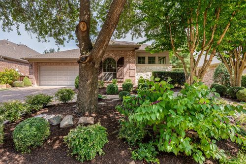 1205 Stoneoak Dr, Mckinney, TX, 75072-8739 | Card Image