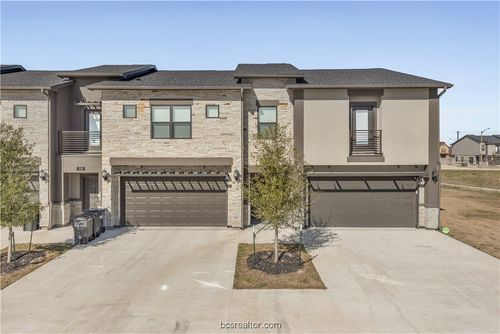 547 Hayes Ln, College Station, TX, 77845-1419 | Card Image