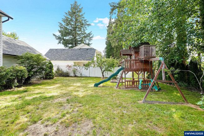2007 Chase Loop Sw, House other with 3 bedrooms, 3 bathrooms and null parking in Albany OR | Image 36