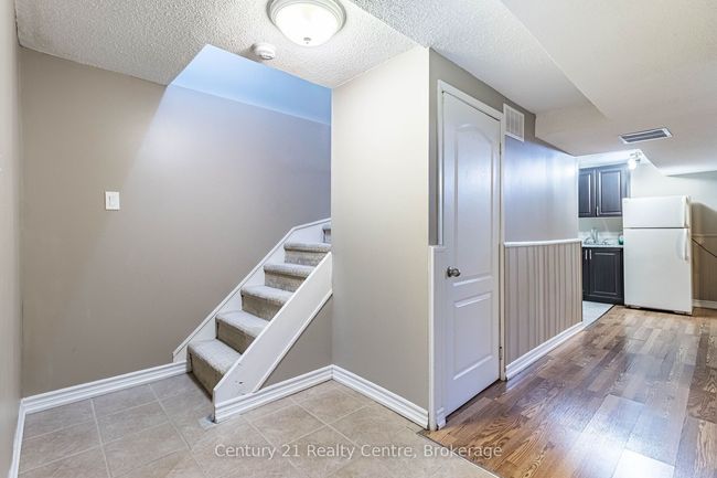 34 Niagara Pl, House other with 4 bedrooms, 4 bathrooms and 4 parking in Brampton ON | Image 32