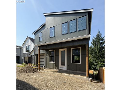 l-53-15963 Nw Holman Way, Portland, OR, 97229-7397 | Card Image