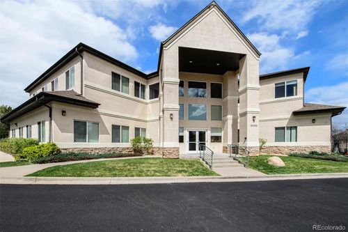 10390 Bradford Rd, Littleton, CO, 80127-6401 | Card Image