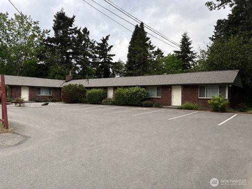 158 S 152nd St, Burien, WA, 98148-1073 | Card Image